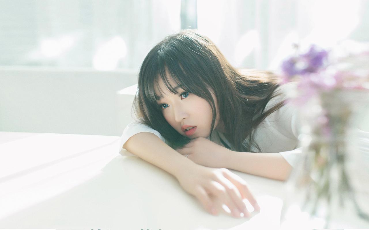 陕西多地迎高温 动物空调房里享受“清凉套餐”